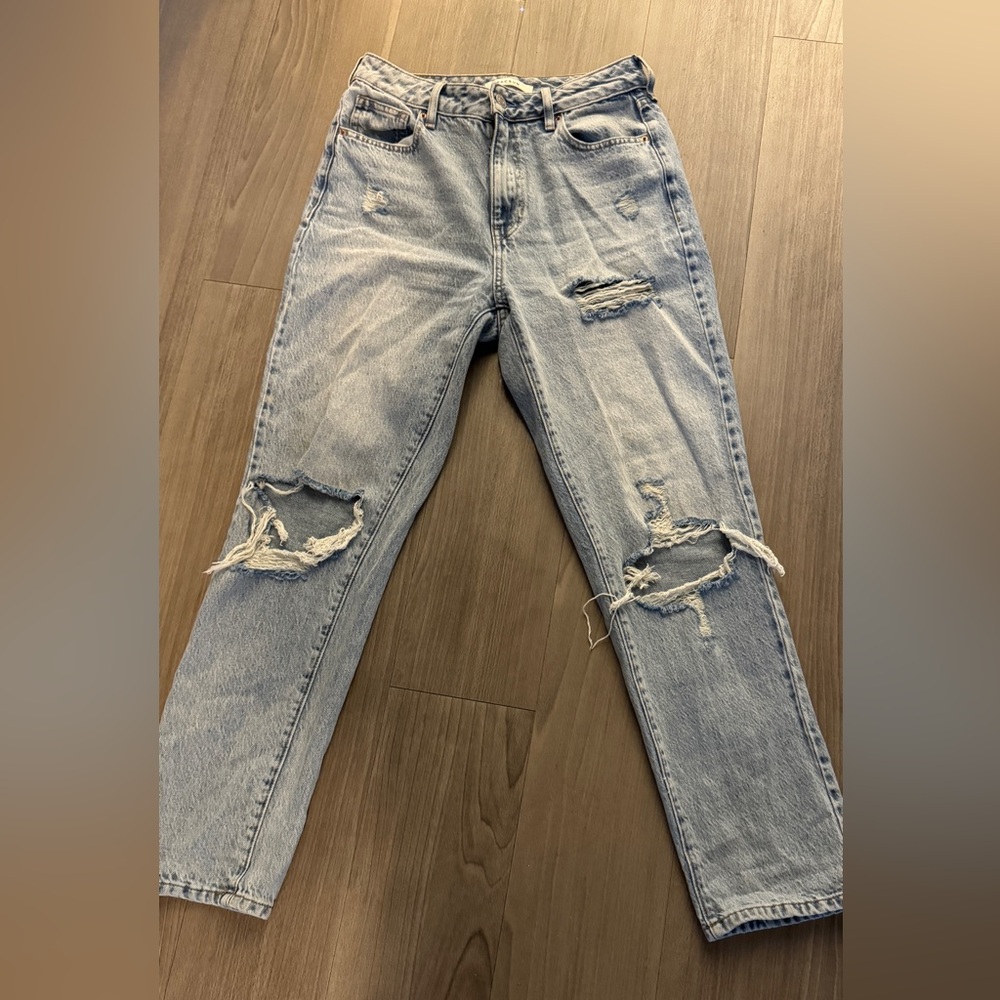 PacSun Blue Ripped Mom Jeans - Size 26